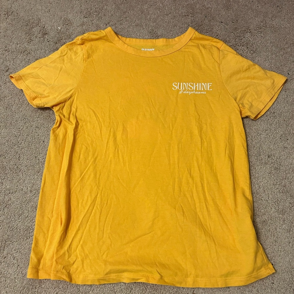 NEVER WORN Old Navy Yellow Graphic T-Shirt